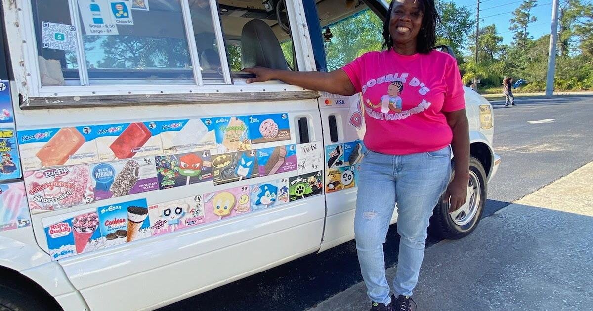 Double D's Cream Machine rolls treats into the community | | midfloridanewspapers.com
