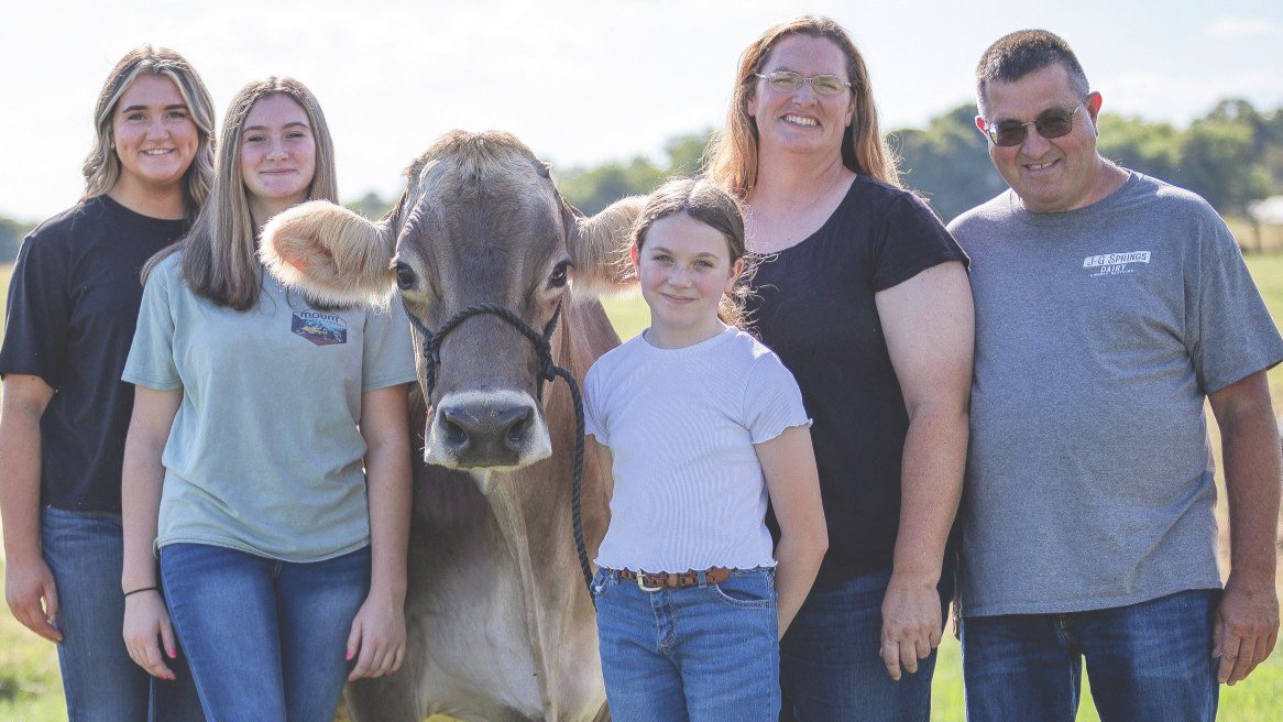 Casey County Dairy Farm Opens Ice Cream Shop