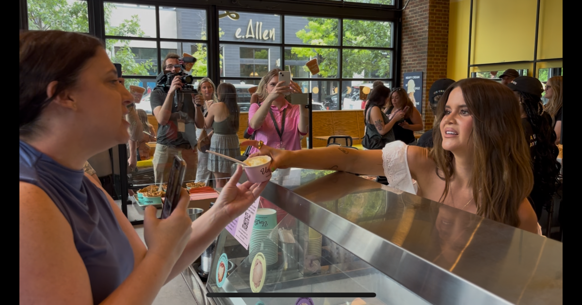 Grammy winner Maren Morris serves ice cream in the Gulch for Second Harvest