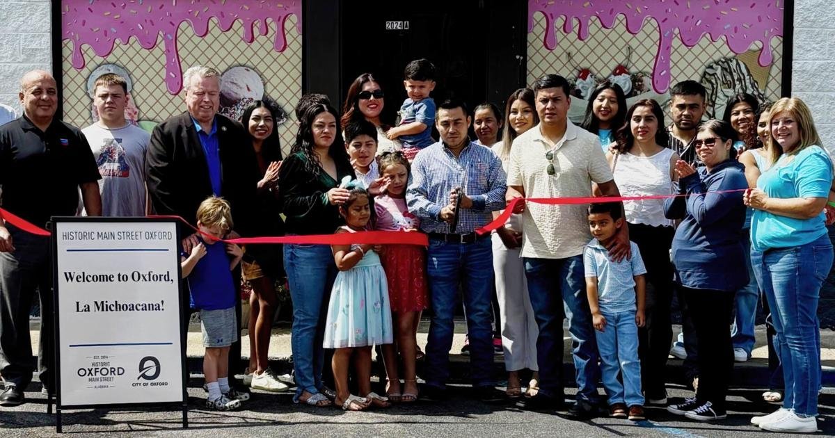 La Michoacana ice cream shop opens in Oxford - The Anniston Star