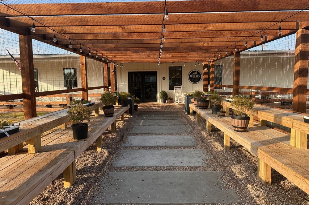 Little Joe's Farmstead will have a ice cream shop with outdoor seating later this summer.