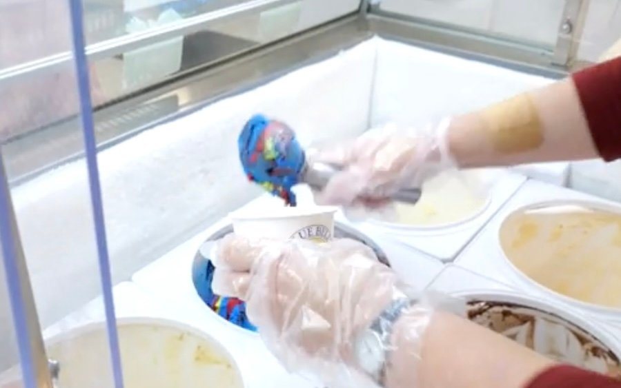 Livin' the dream at Scoops: what I learned working at an ice cream shop