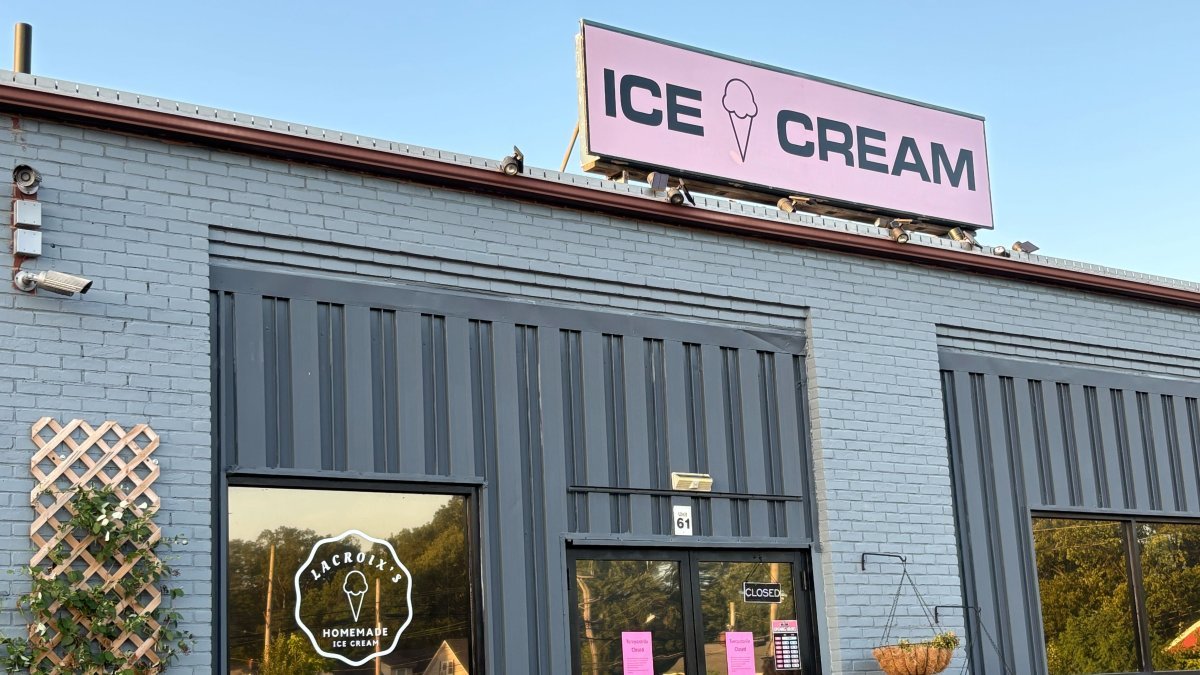 Plainville ice cream shop loses power in heat wave – NBC Connecticut